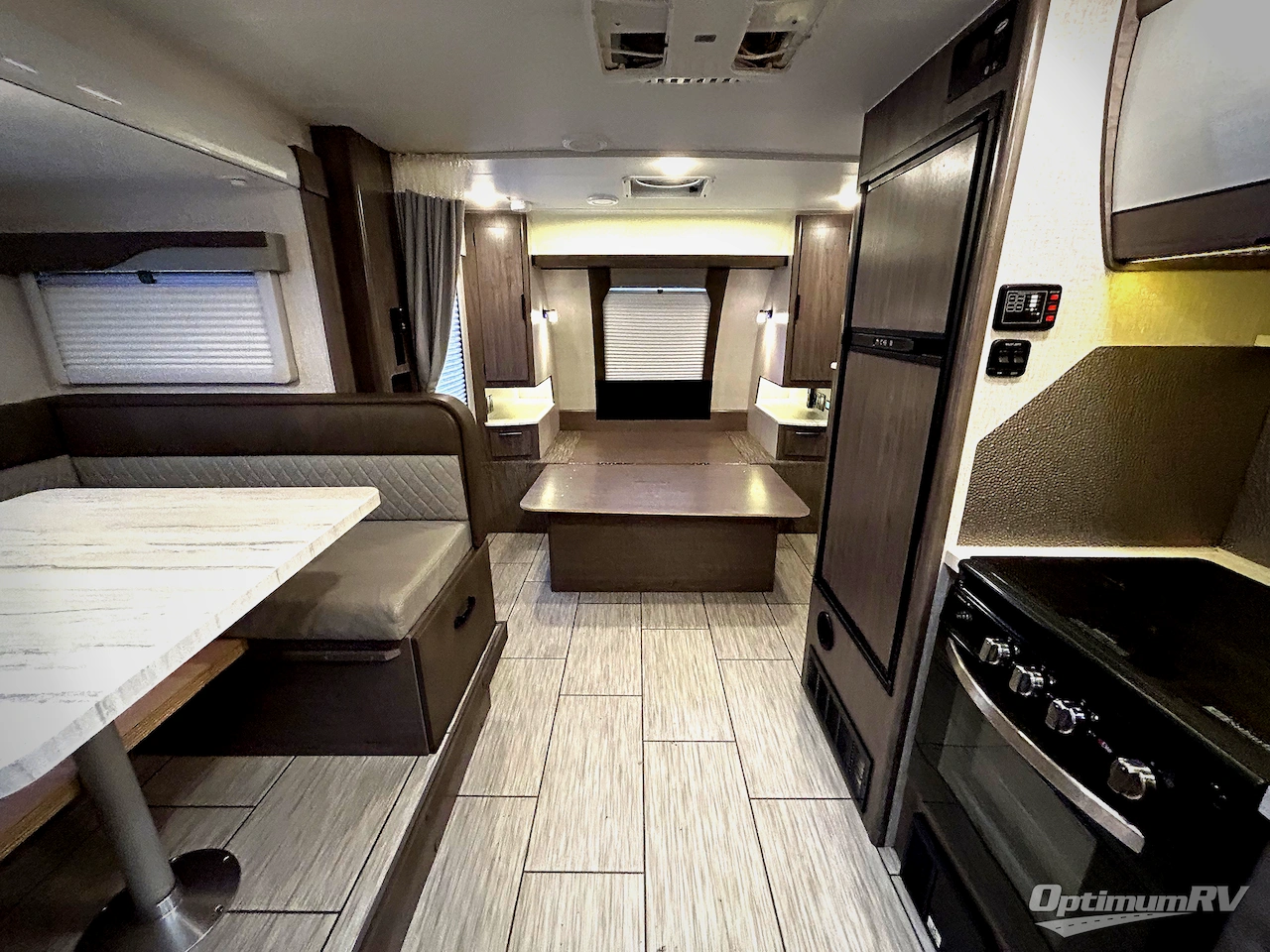 2023 Lance Lance Travel Trailers 1995 Photo 4