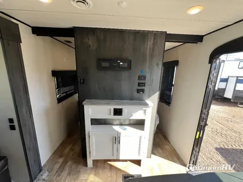 2022 Keystone Hideout 272BH RV Photo 4
