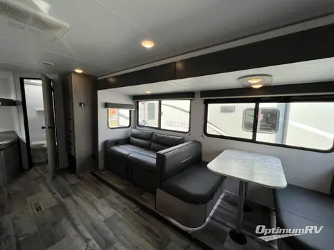 2022 Dutchmen Coleman Light 2835BH RV Photo 2
