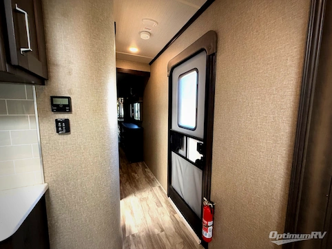 2021 Grand Design Reflection 315RLTS RV Photo 3