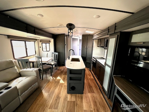 2022 Keystone Premier Ultra Lite 30RIPR RV Photo 2