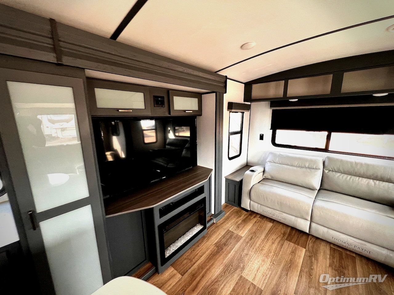 2022 Keystone Premier Ultra Lite 30RIPR Photo 14