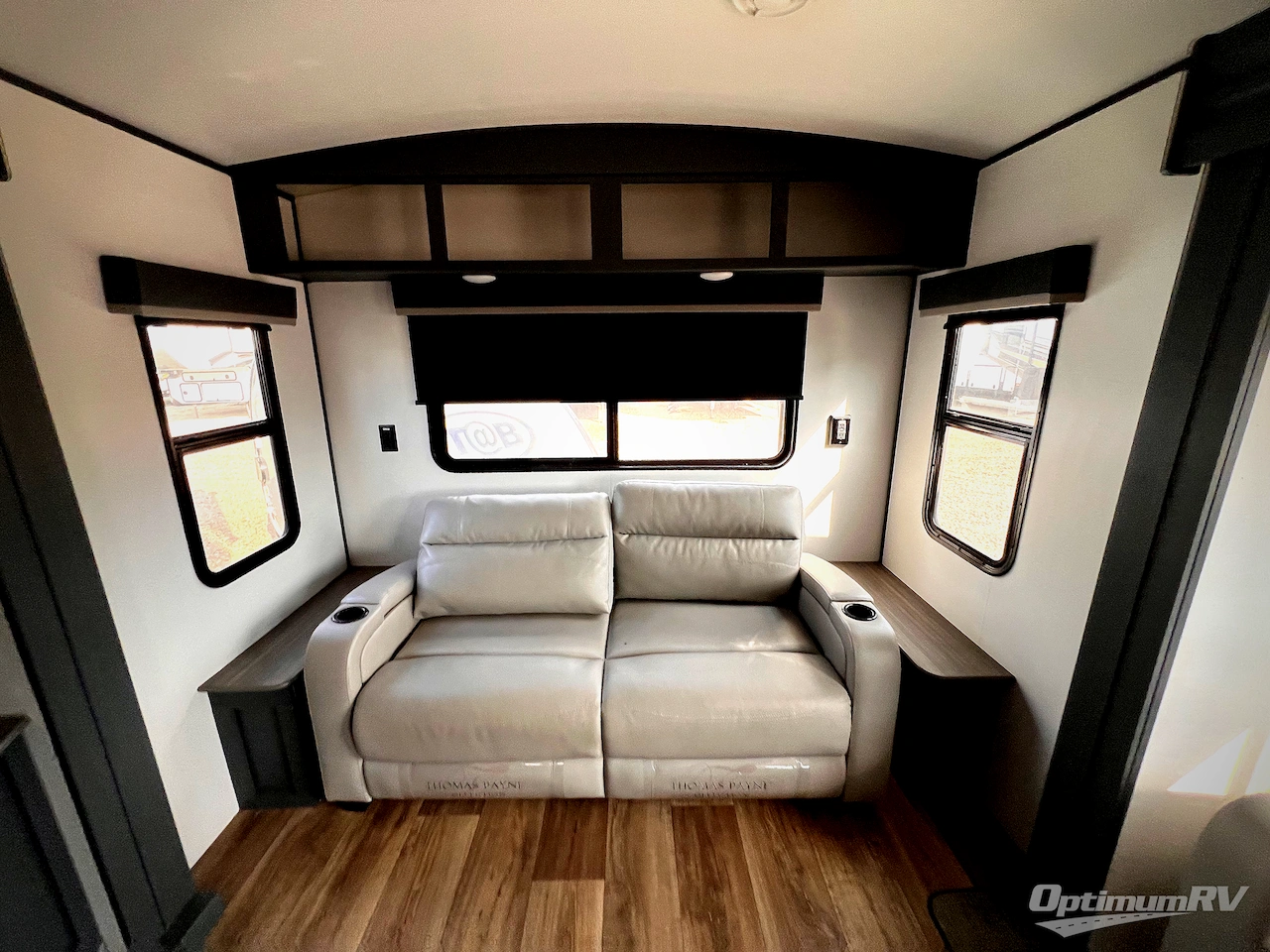 2022 Keystone Premier Ultra Lite 30RIPR Photo 15