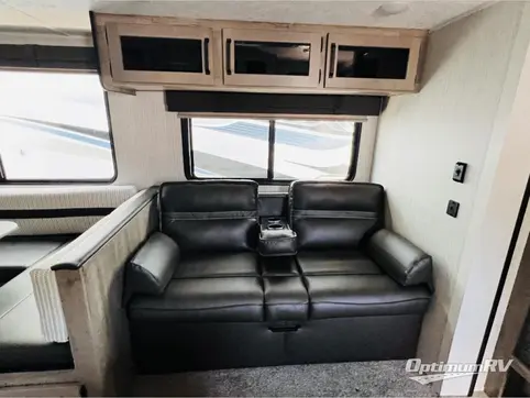 2022 Palomino Puma 32RBFQ RV Photo 2