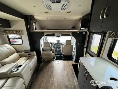 2020 Dynamax isata 3 24RW RV Photo 3