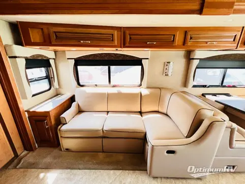 2016 Fleetwood Southwind 34A RV Photo 2