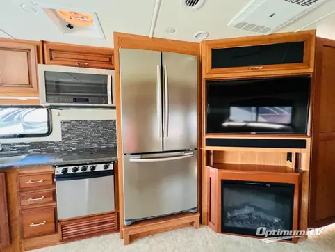 2016 Fleetwood Southwind 34A RV Photo 3