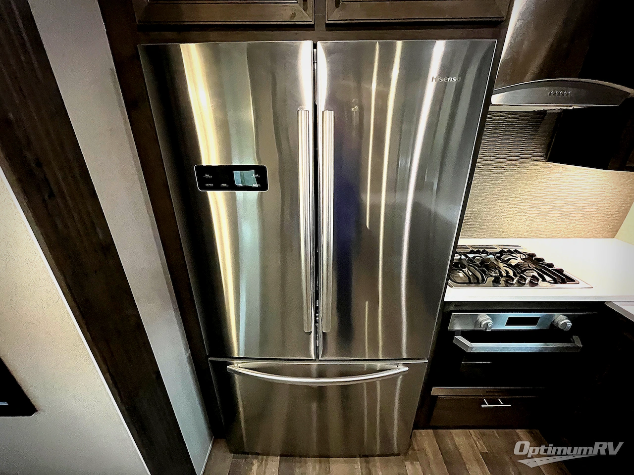 2020 Forest River Cardinal Luxury 3750BKX Photo 12