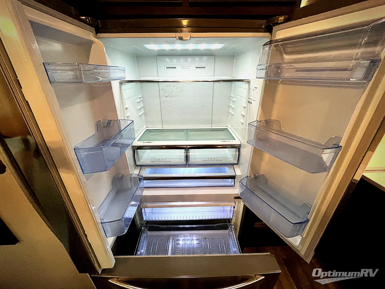 2020 Forest River Cardinal Luxury 3750BKX Photo 13