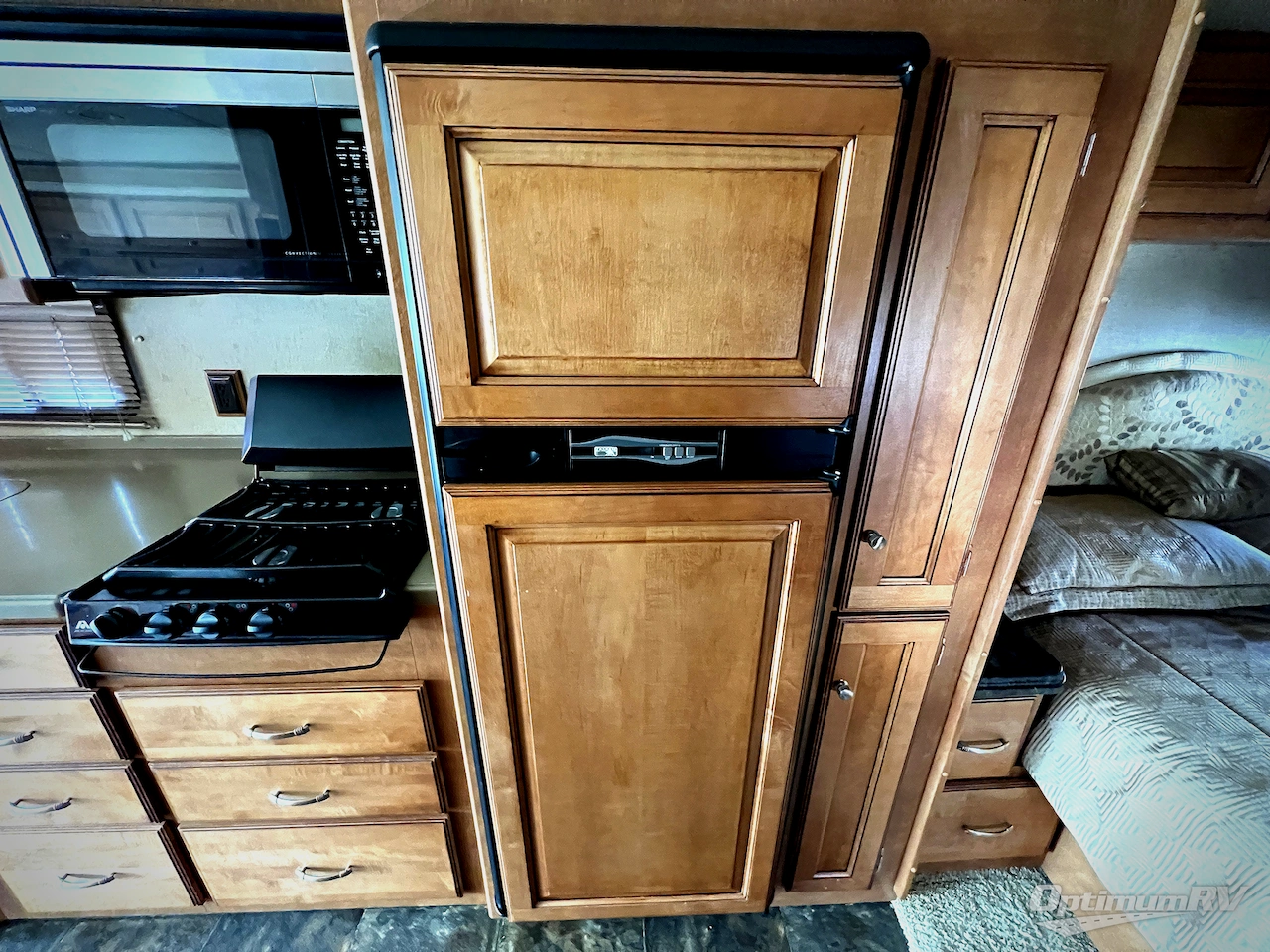 2013 Itasca Sunova 30A Photo 15