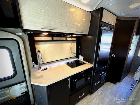 2017 Thor Gemini 23TB RV Photo 2