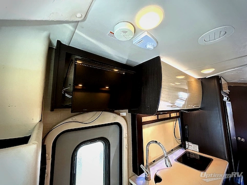 2017 Thor Gemini 23TB RV Photo 3