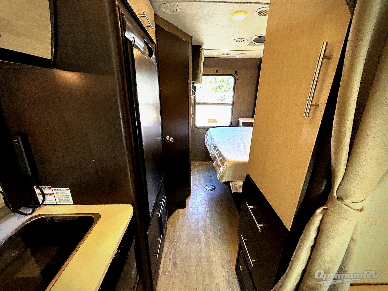2017 Thor Gemini 23TB Photo 12