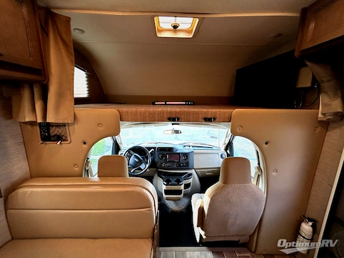 2022 Thor Chateau 22E RV Photo 3