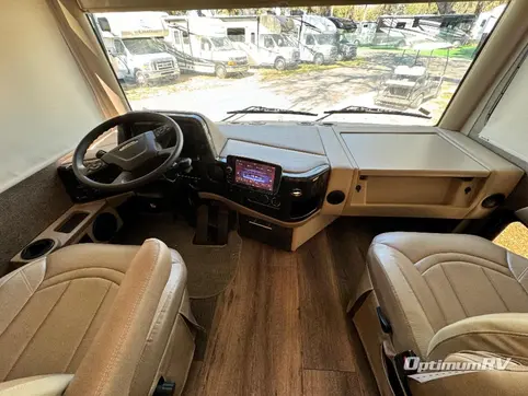 2022 Thor Palazzo 37.5 RV Photo 2
