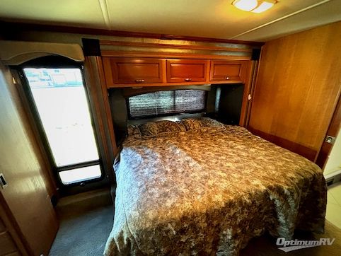 2016 Fleetwood Terra 36R RV Photo 4