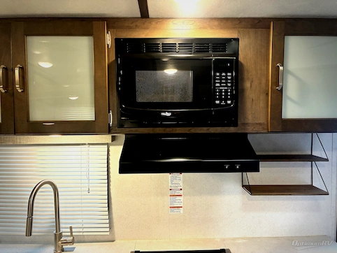 2020 Keystone Passport 2210RB GT Series RV Photo 3