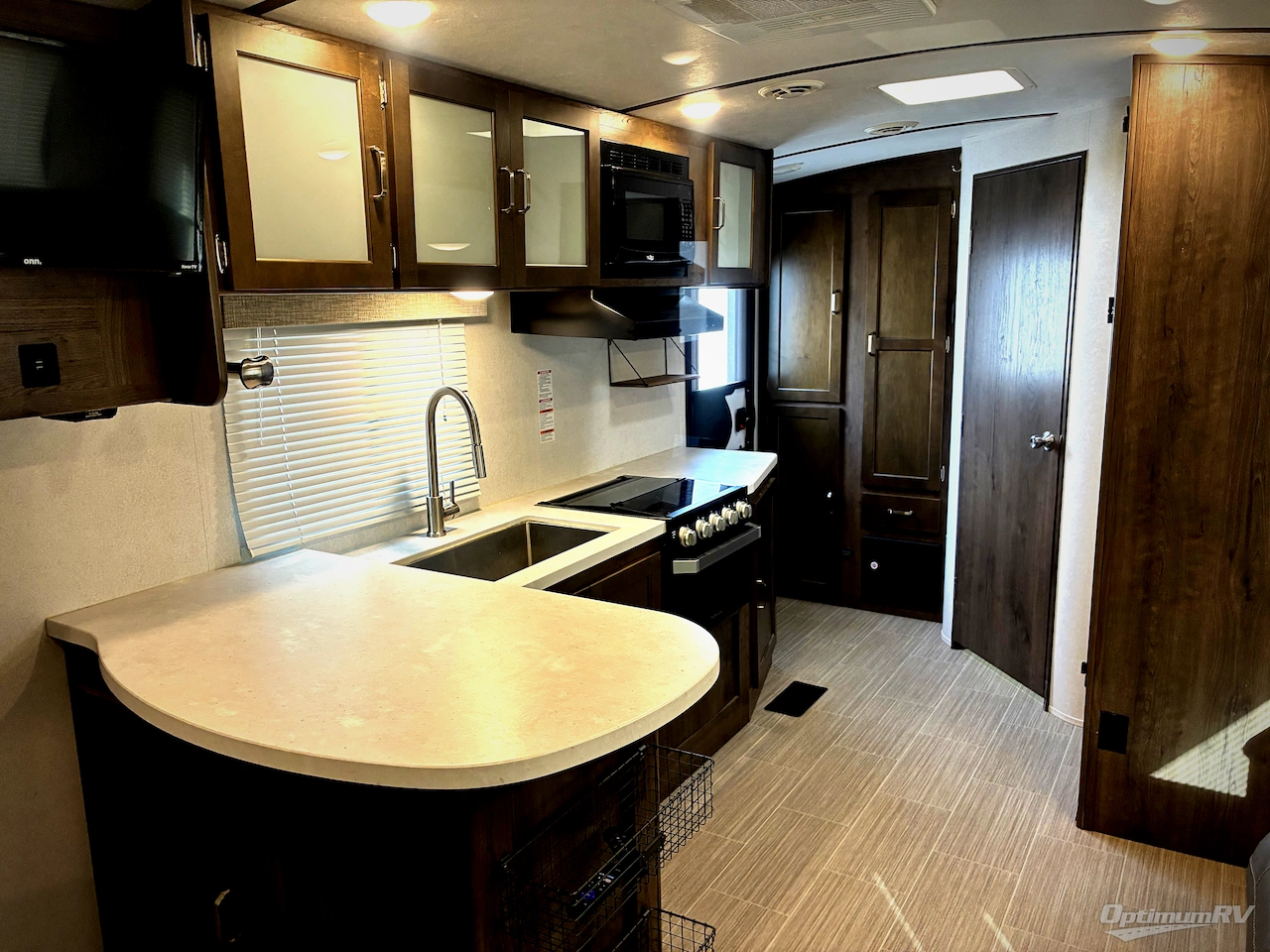2020 Keystone Passport 2210RB GT Series Photo 8