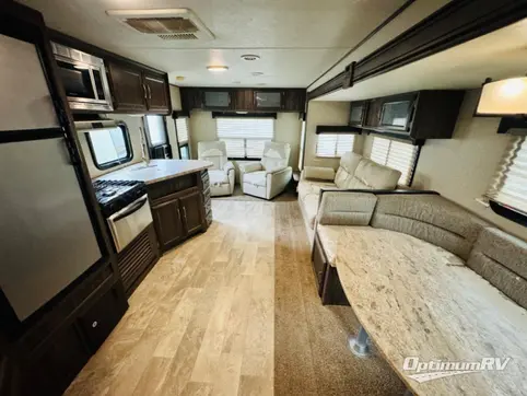 2018 Coachmen Apex Ultra-Lite 279RLSS RV Photo 2