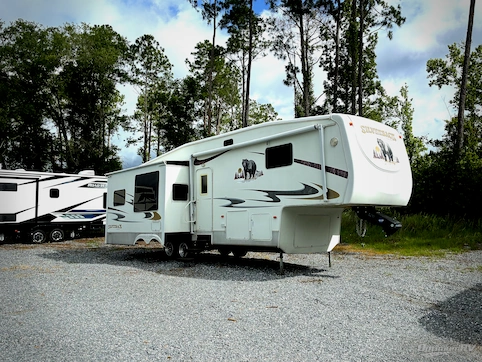 Used 2007 Forest River Cedar Creek Silverback 33 LCDTS Featured Photo