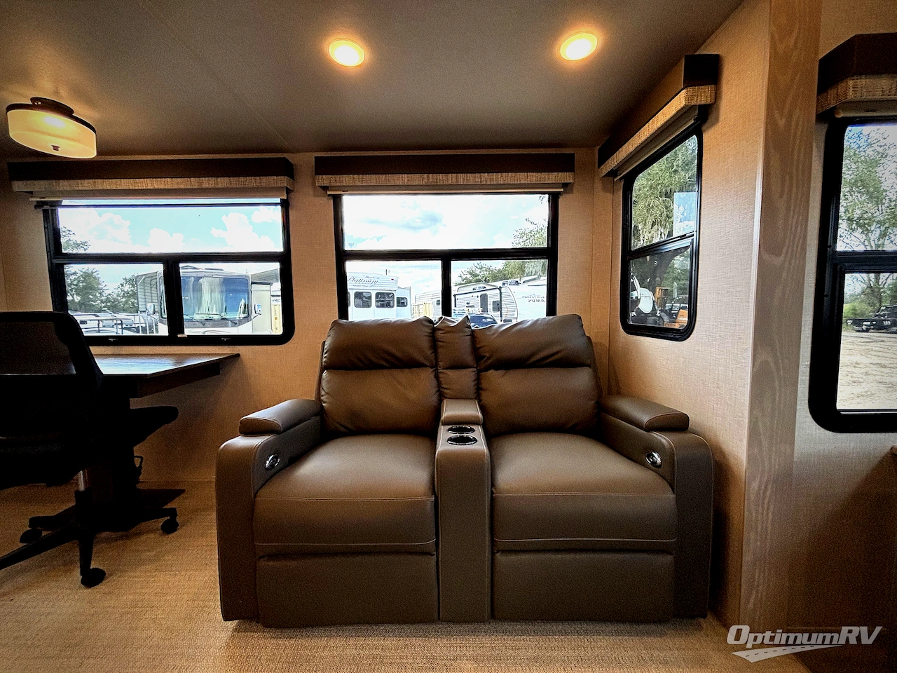 2023 Forest River Flagstaff Classic 832lKRL Photo 15