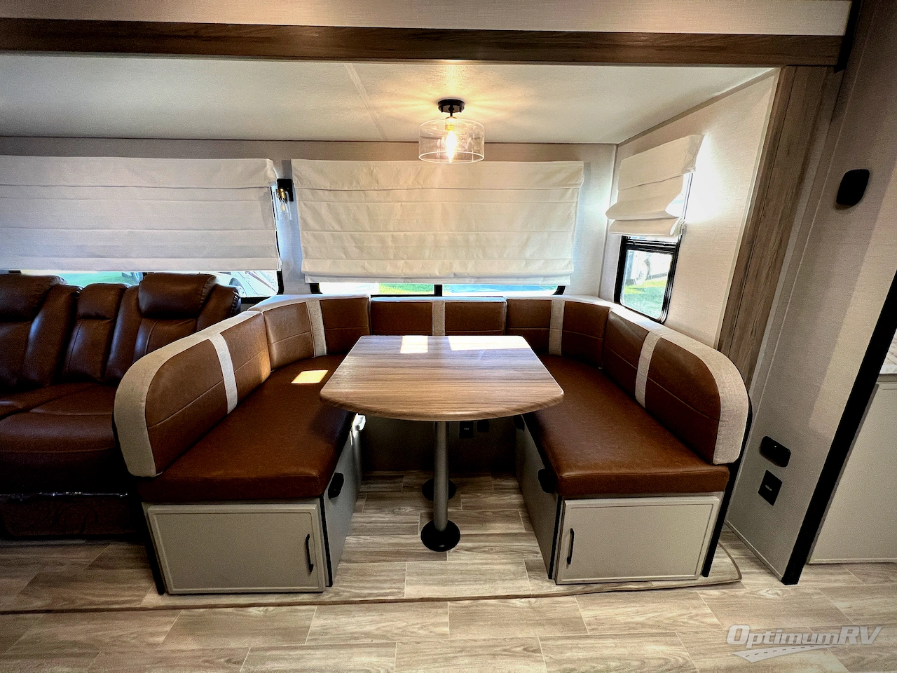 2024 Forest River Vibe 28BHE Photo 8
