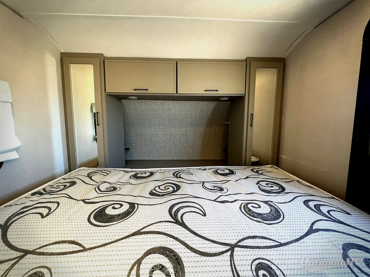 2024 Forest River Vibe 28BHE Photo 17