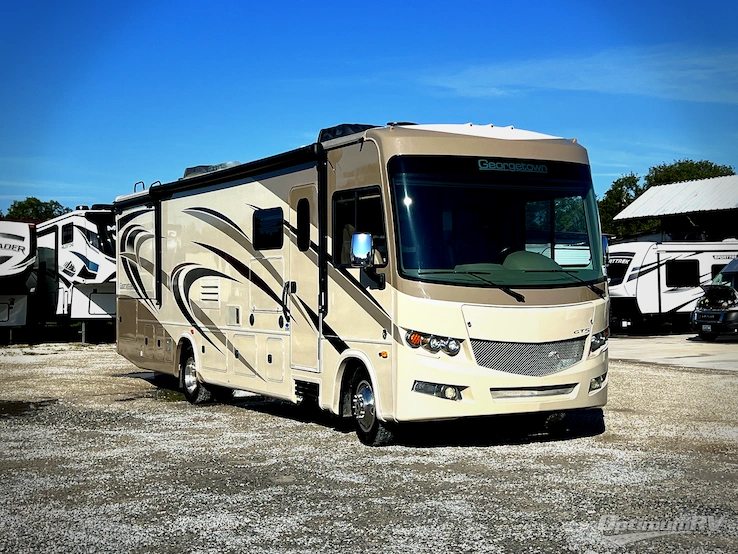 2018 Forest River Georgetown 5 Series 31R5 RV Photo 1