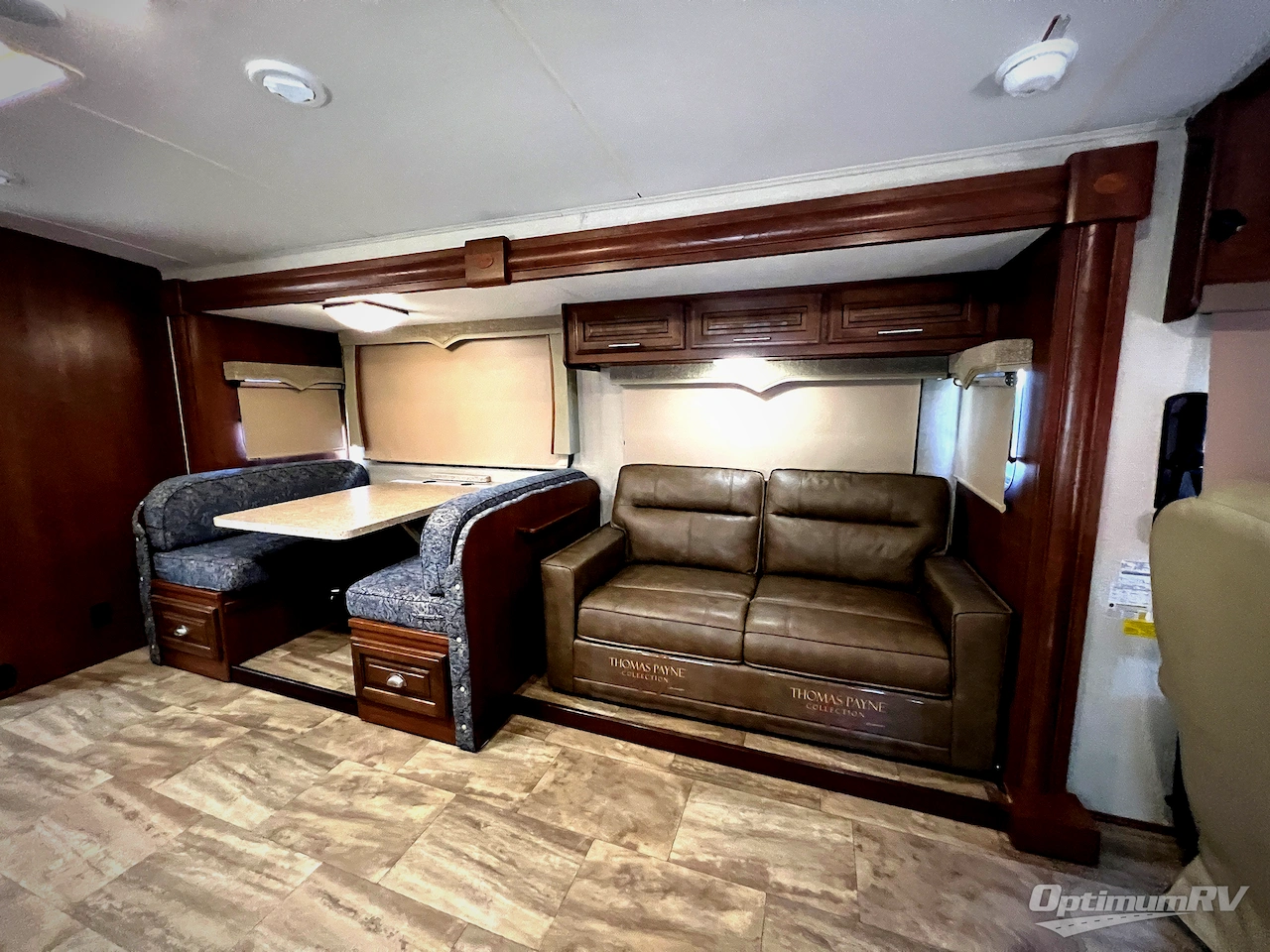 2018 Forest River Georgetown 5 Series 31R5 Photo 10