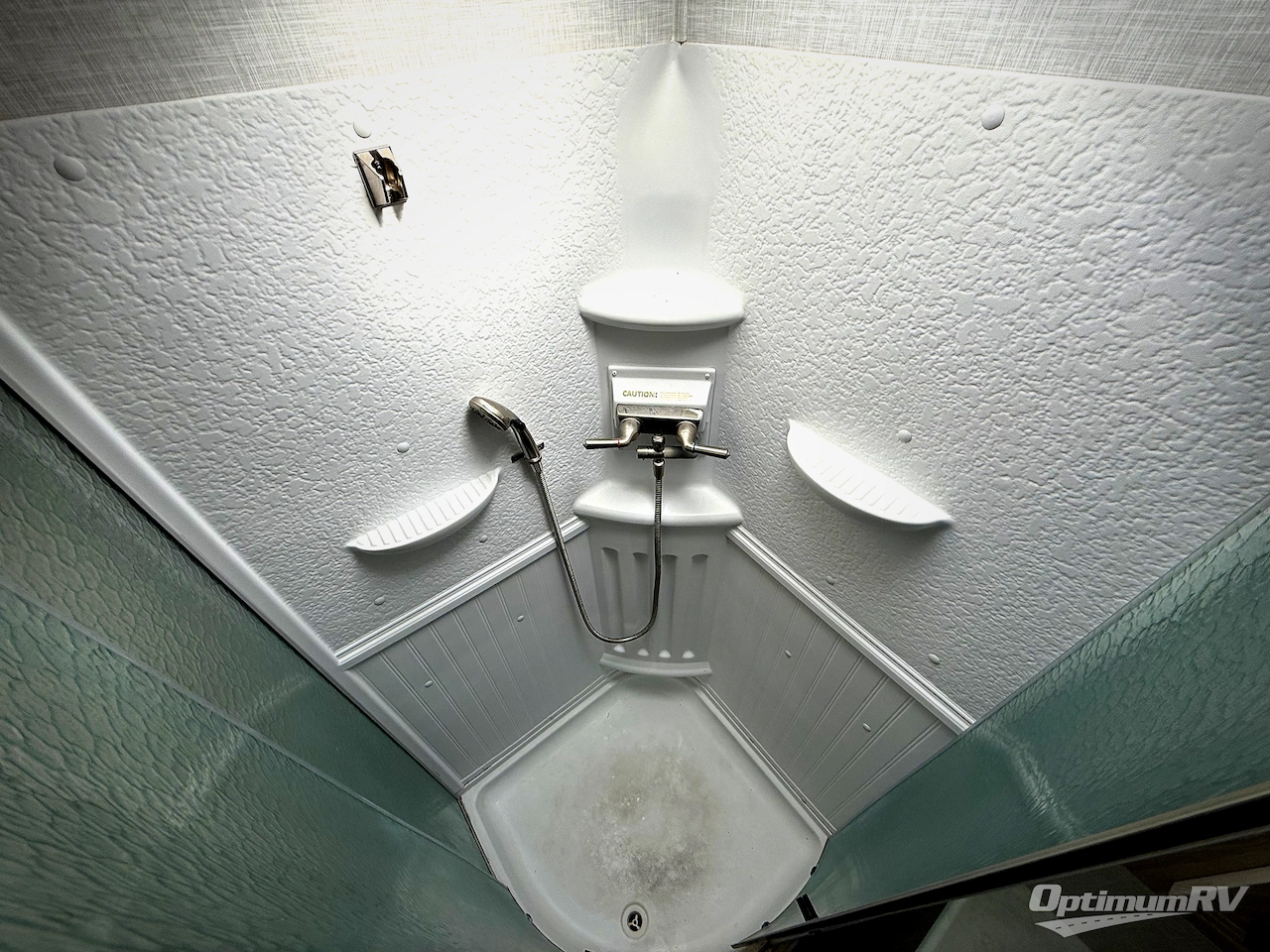 2021 Forest River Rockwood Signature Ultra Lite 8335SB Photo 16