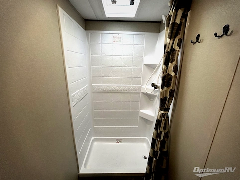 2025 Coachmen Catalina Summit Series 8 271DBS RV Photo 3