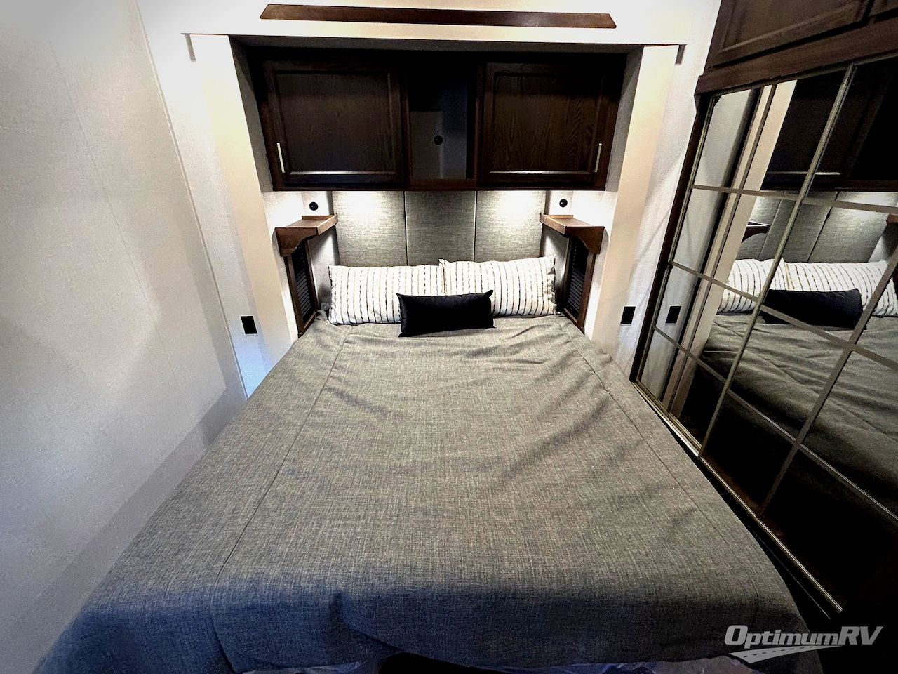 2026 Forest River Cedar Creek Cottage 40CRS Photo 9