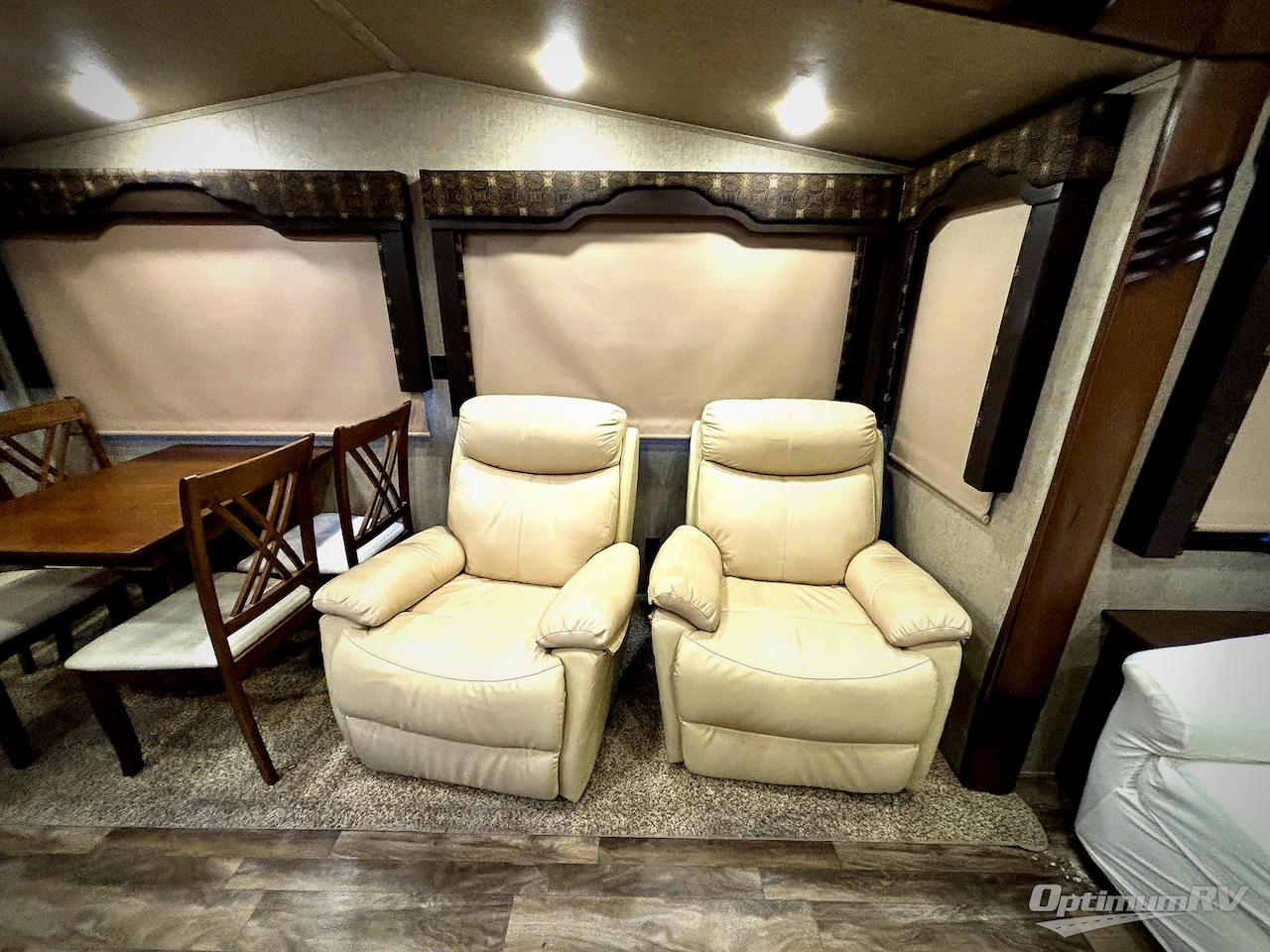 2018 Forest River Cedar Creek Silverback 35IK Photo 17