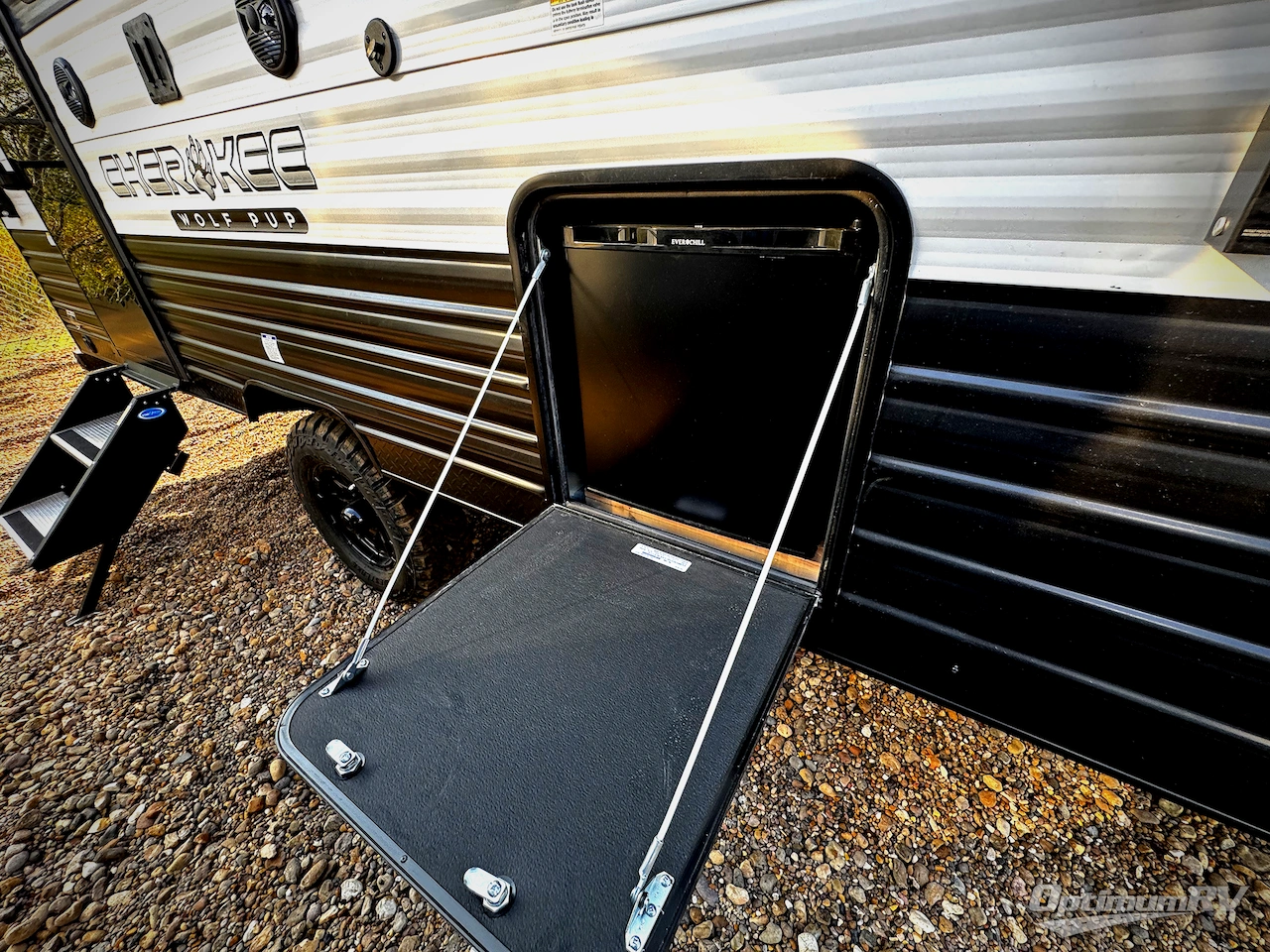 2026 Forest River Cherokee Wolf Pup 17SC Photo 2