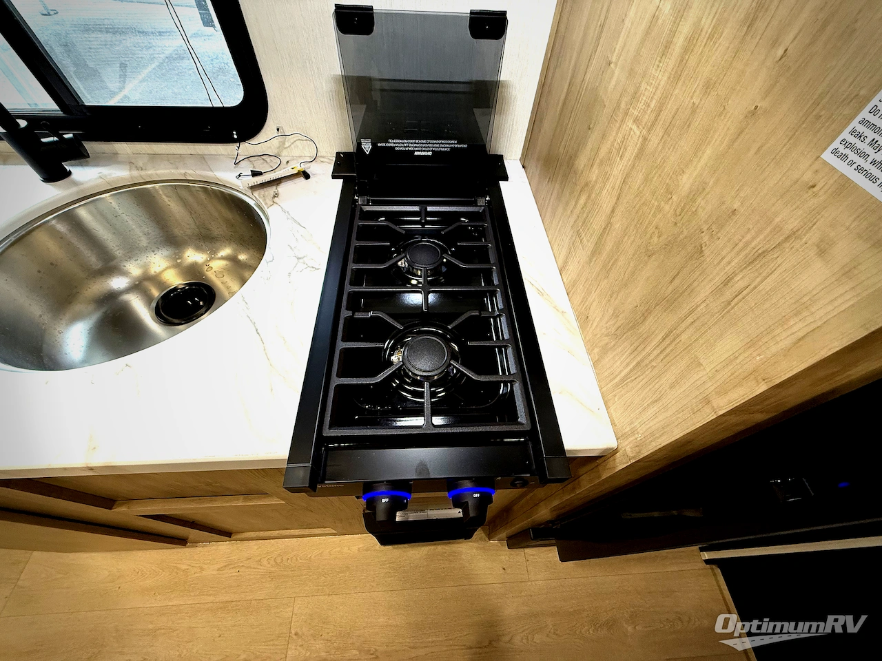 2026 Forest River Cherokee Wolf Pup 16LP Photo 7