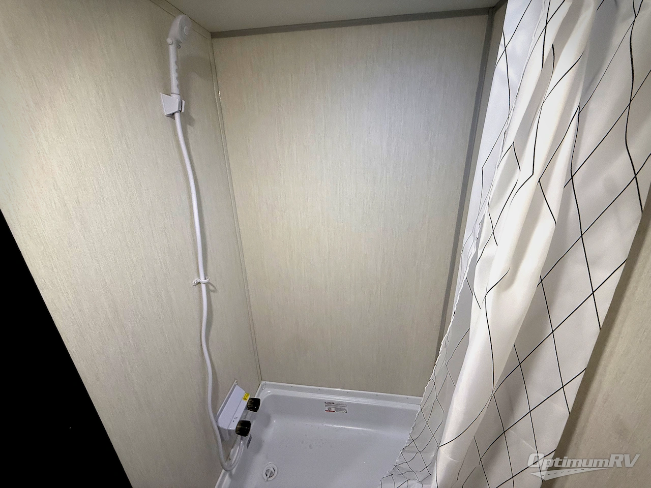 2026 Forest River Cherokee Wolf Pup 16LP Photo 17