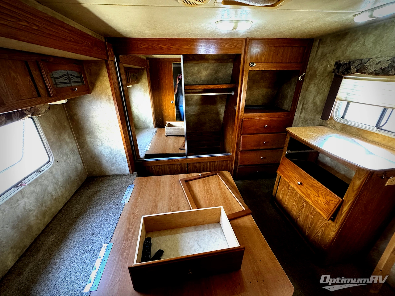 2008 Dutchmen Denali 295BS-DSL Photo 8