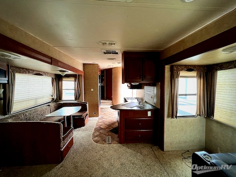 2012 Dutchmen Denali 310RES RV Photo 2