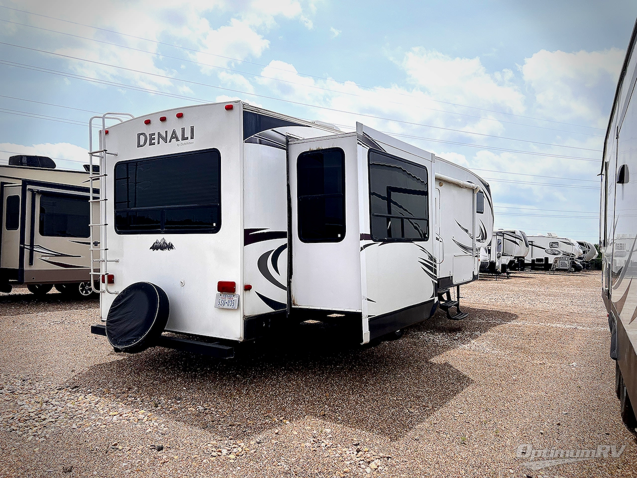2012 Dutchmen Denali 310RES Photo 2