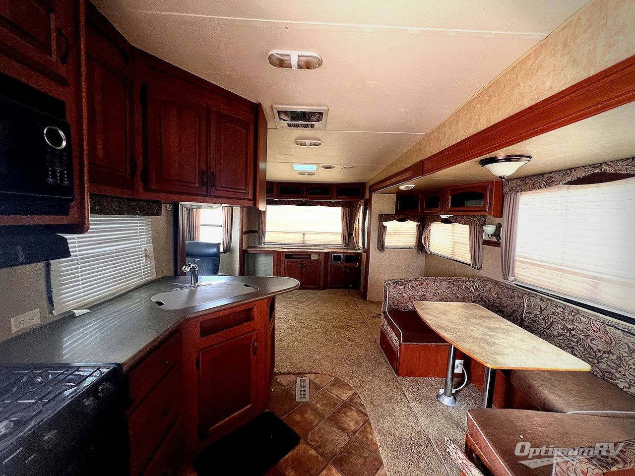 2012 Dutchmen Denali 310RES Photo 4