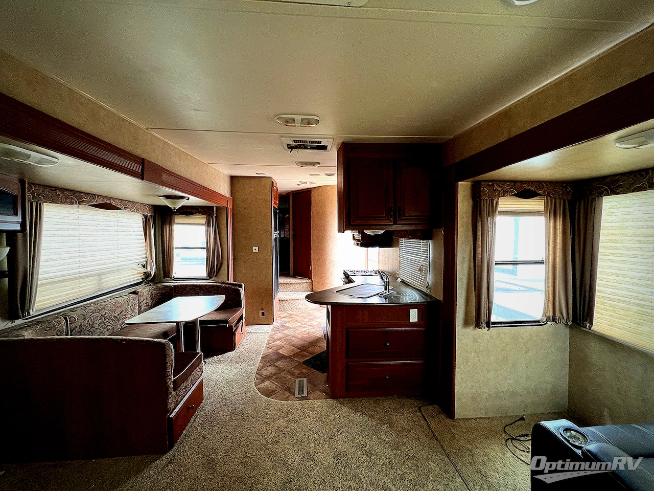 2012 Dutchmen Denali 310RES Photo 5