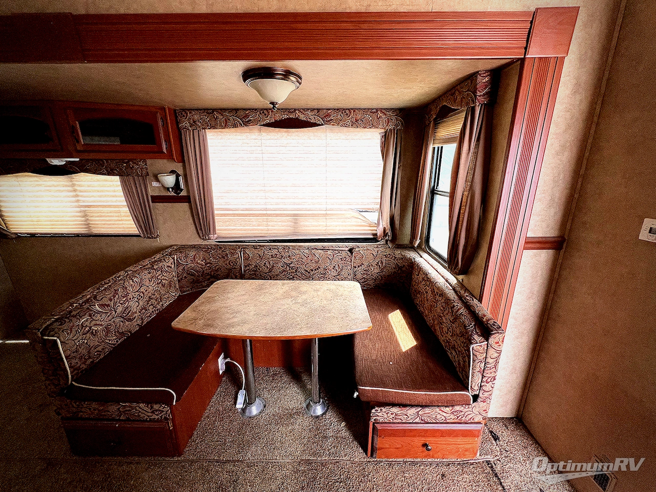2012 Dutchmen Denali 310RES Photo 10