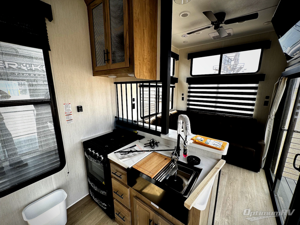 2026 Forest River Cherokee Timberwolf 27MDK Photo 15