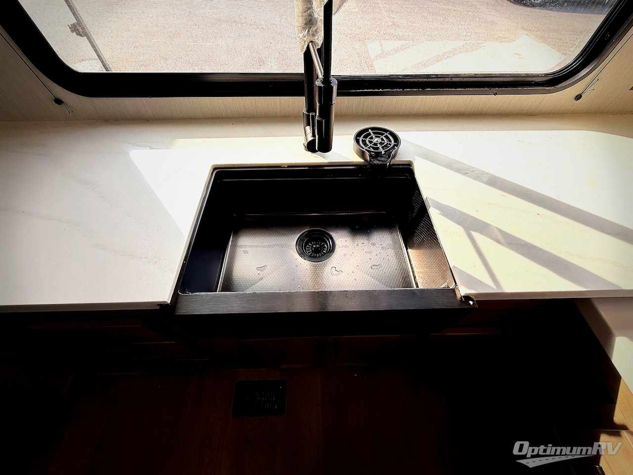 2026 Forest River Cherokee Timberwolf 39DK Photo 11