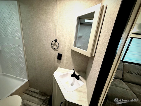 2025 Jayco Jay Flight 284BHS RV Photo 4