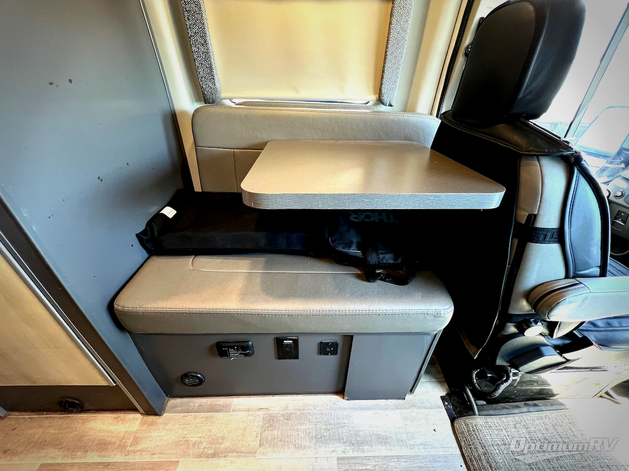 2023 Thor Tranquility Transit 19LT Photo 7