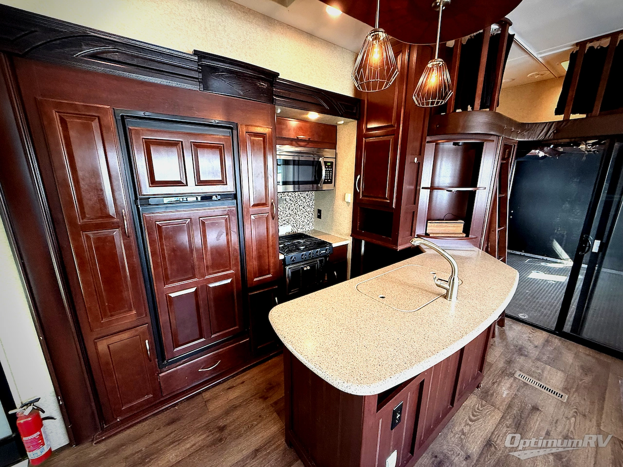 2014 Heartland Cyclone 4100 King Photo 14