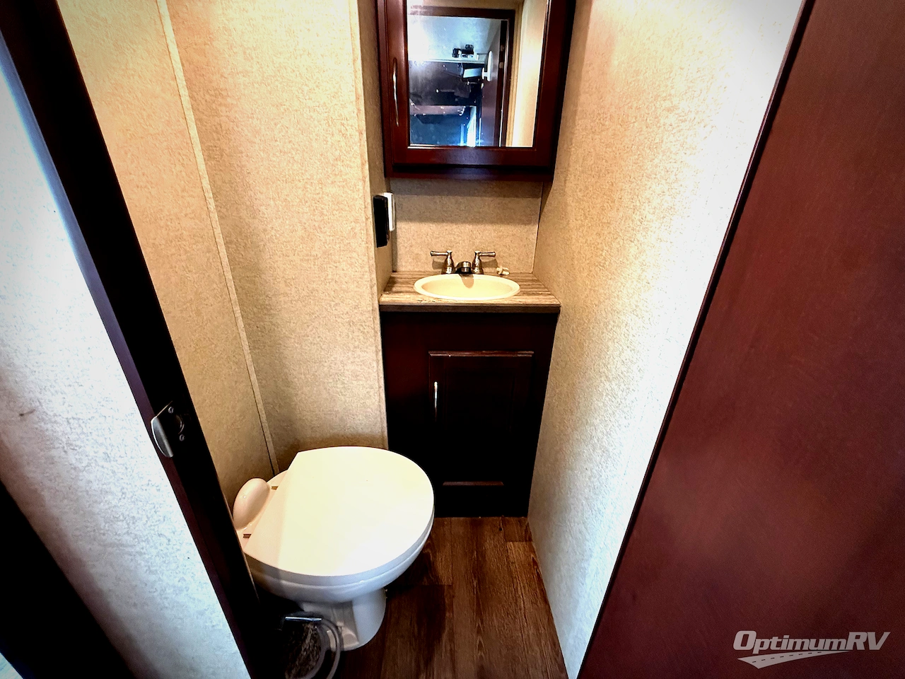 2014 Heartland Cyclone 4100 King Photo 16