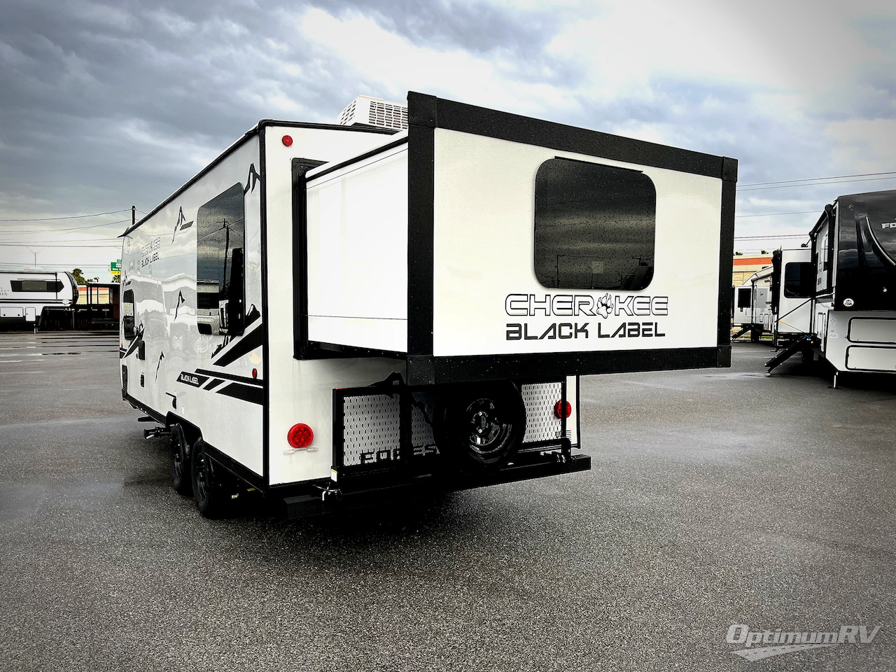 2025 Forest River Cherokee Grey Wolf Black label 19SMBL Photo 4