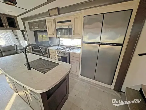 2020 Alliance Paradigm 340RL RV Photo 4